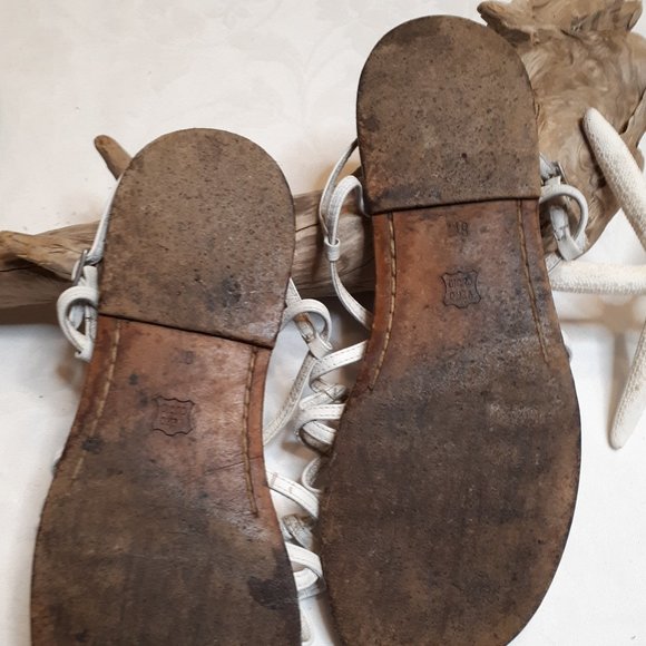 Bandolino | Genuine Leather | Sandal | Flats | Strappy | White | Vintage - Picture 8 of 8